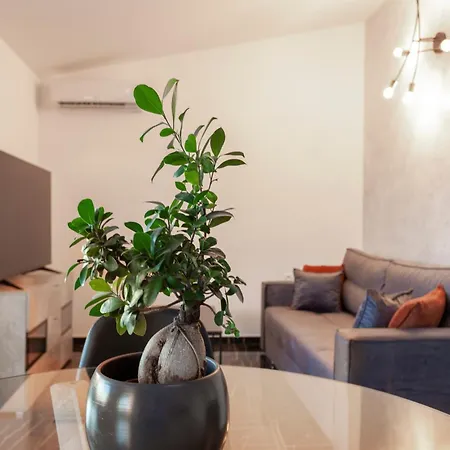 Family Friendly House With A Swimming Pool - 25825 Makarska